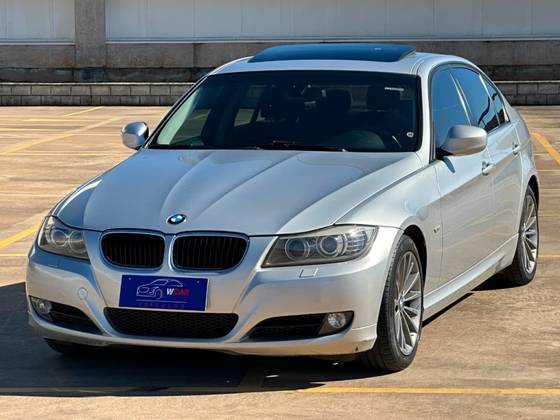 BMW 320i 2.0 16V GASOLINA 4P AUTOMÁTICO BMW 320i 2.0 16V GASOLINA 4P AUTOMÁTICO